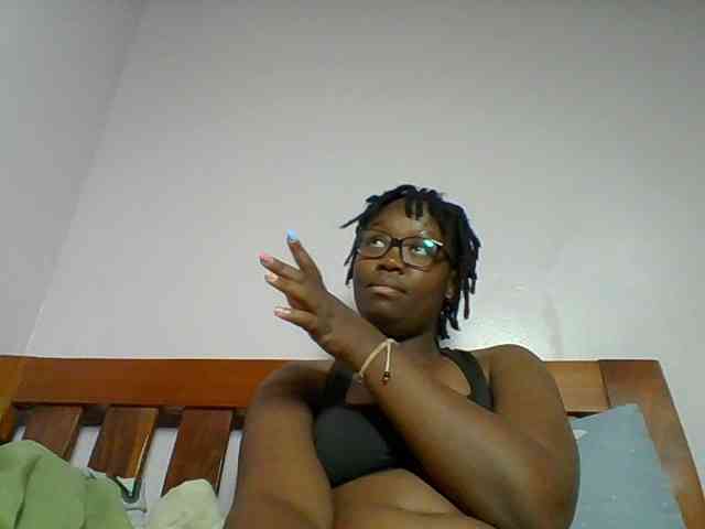Sweetariah1 webcam