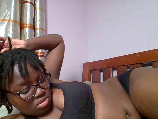 Sweetariah1 webcam