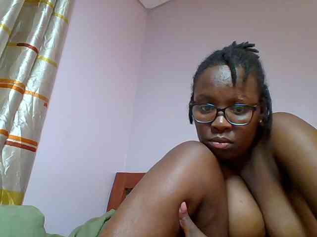 Sweetariah1 webcam