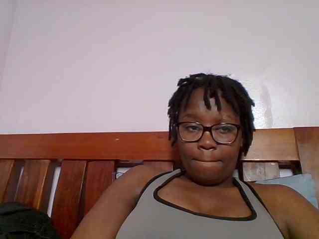 Sweetariah1 webcam