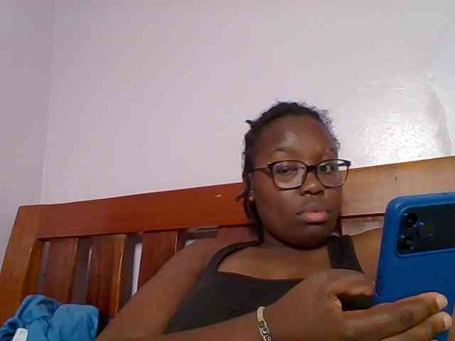 Sweetariah1 webcam