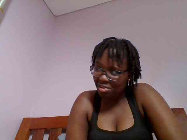 Sweetariah1 webcam