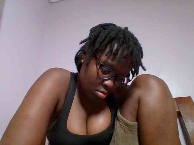 Sweetariah1 webcam