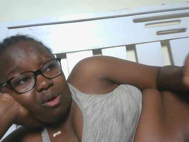best video chat Sweetariah1