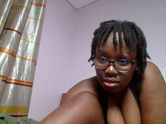 Sweetariah1