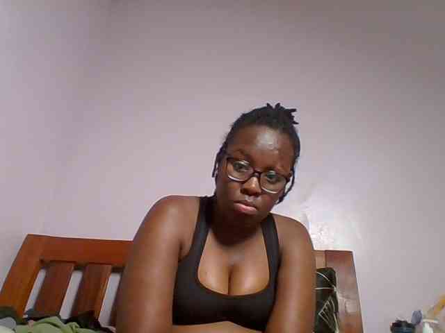 Sweetariah1 webcam