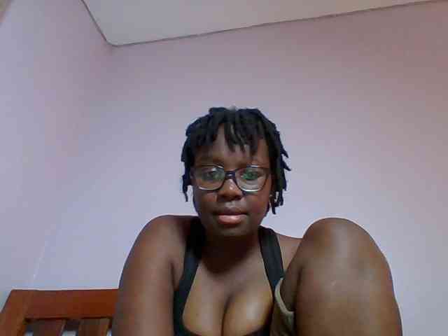Sweetariah1 webcam