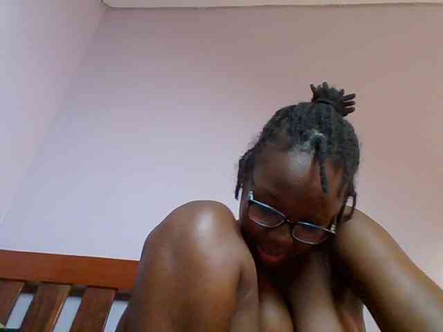 Sweetariah1 webcam