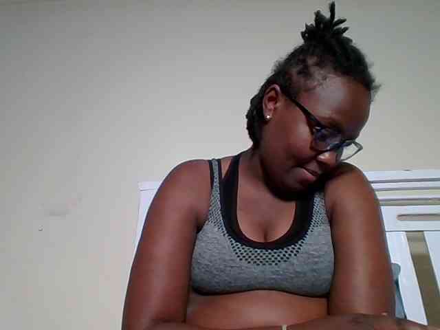 Sweetariah1 webcam