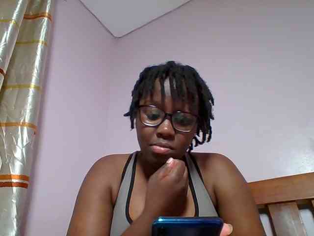 Sweetariah1 webcam