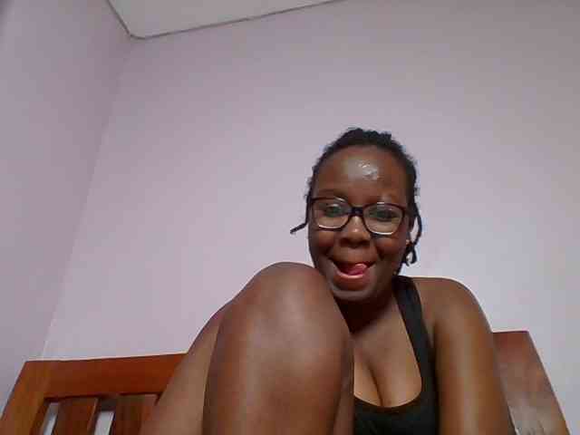 Sweetariah1 webcam