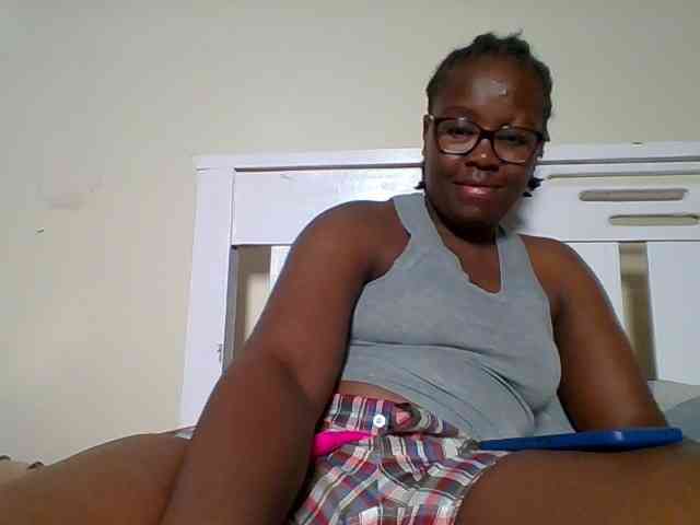 Sweetariah1 webcam