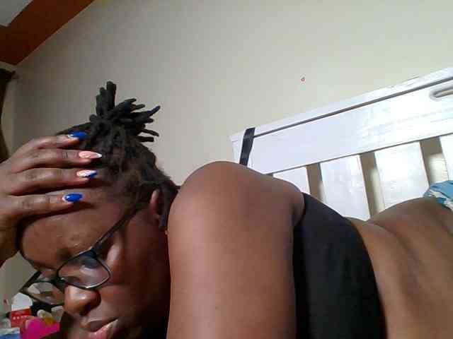 Sweetariah1 webcam