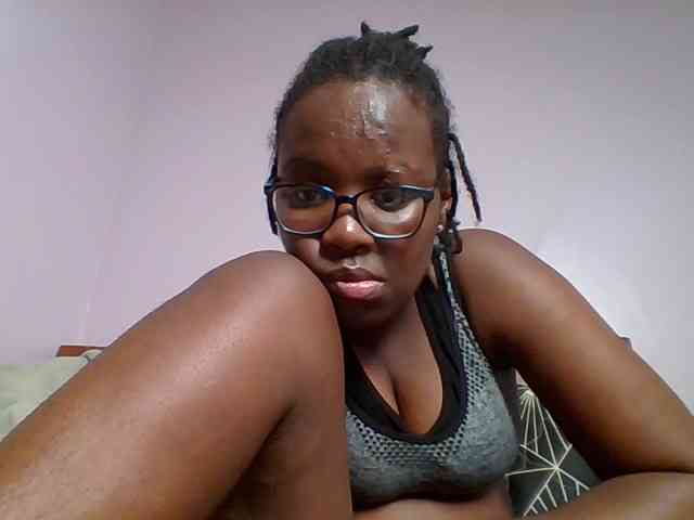 Sweetariah1 webcam