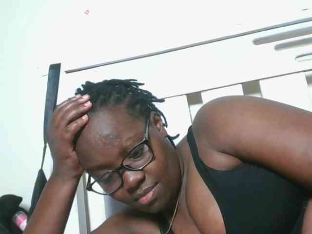 Sweetariah1 webcam