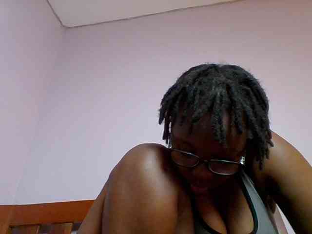 Sweetariah1 webcam