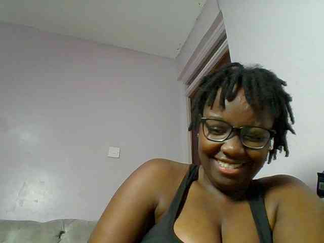 Sweetariah1 webcam