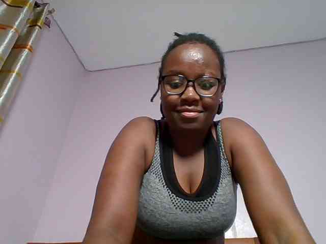 Sweetariah1 webcam