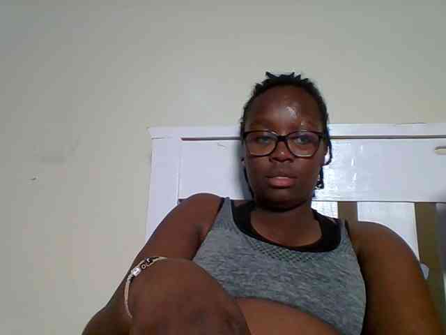 Sweetariah1