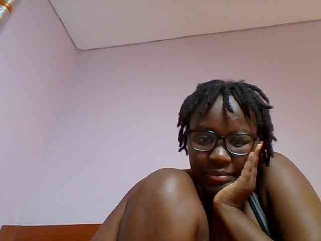 Sweetariah1 webcam