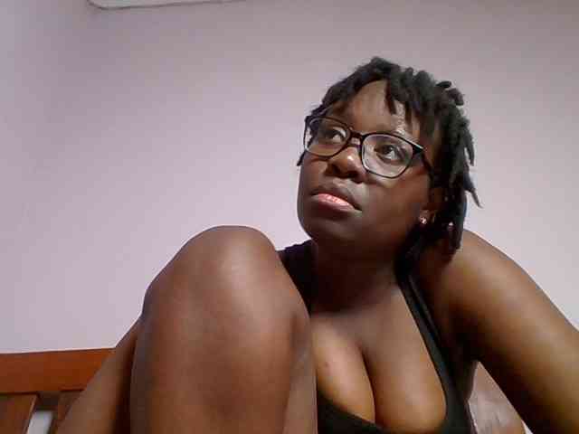naked webcam Sweetariah1