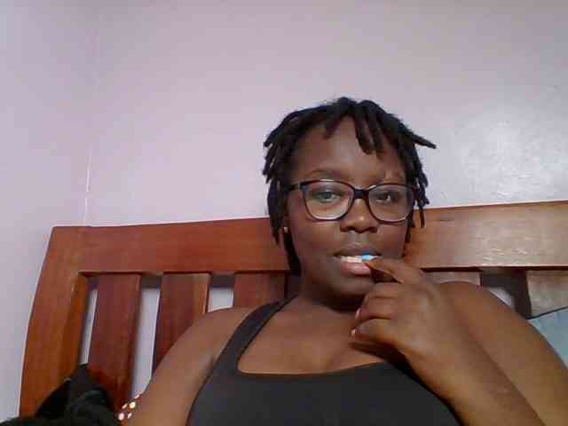 Sweetariah1 webcam