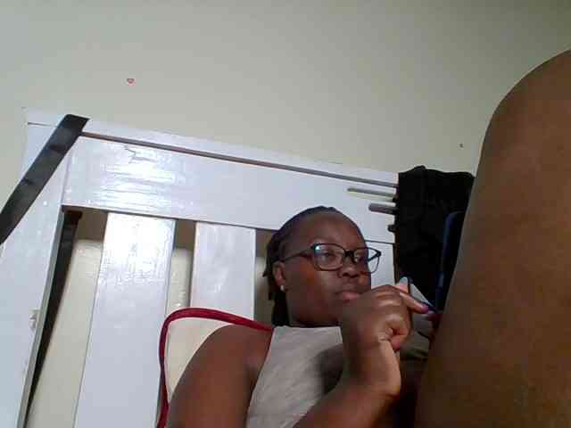 Sweetariah1 webcam