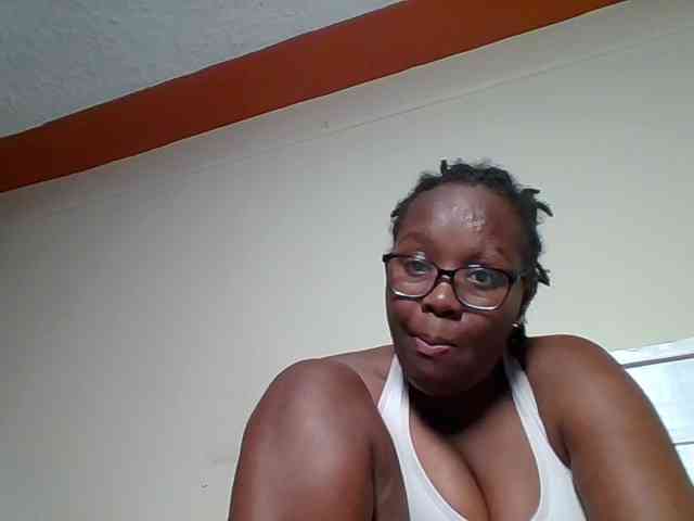 Sweetariah1 webcam