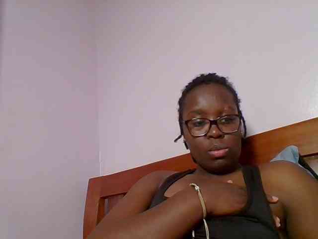 Sweetariah1 webcam