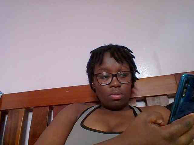 Sweetariah1 webcam