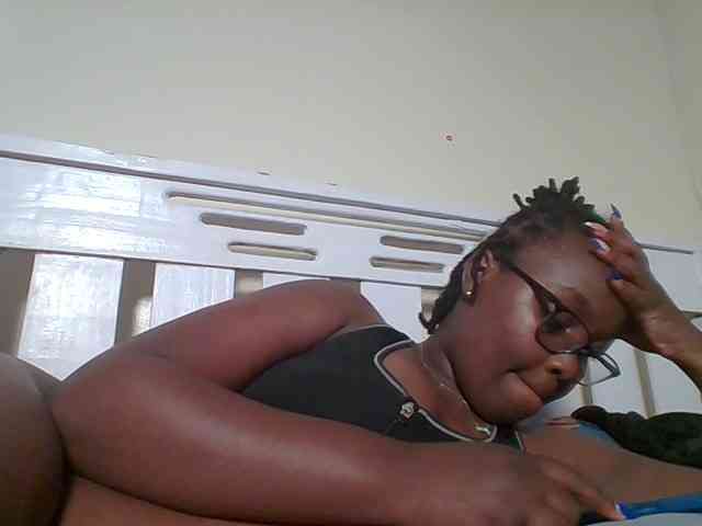 Sweetariah1 webcam