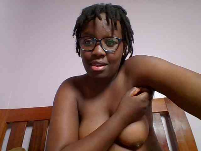Sweetariah1 webcam