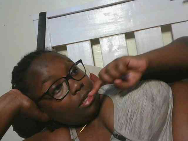 Sweetariah1 webcam