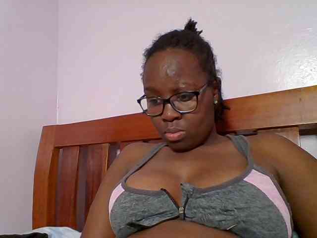 Sweetariah1 webcam