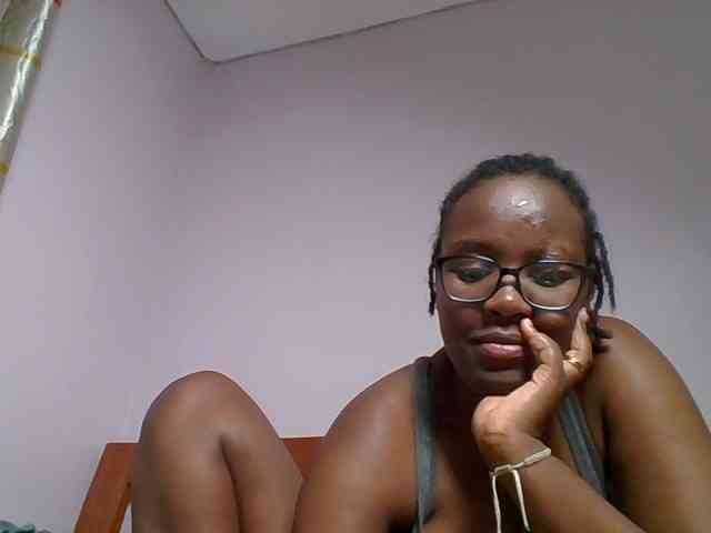 Sweetariah1 webcam