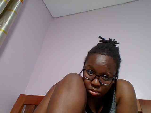 Sweetariah1 webcam