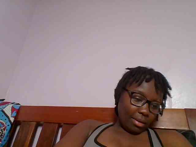 Sweetariah1 webcam