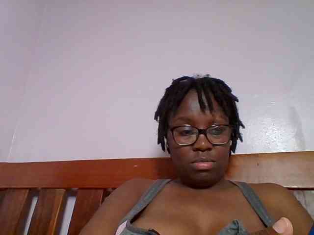 Sweetariah1 webcam