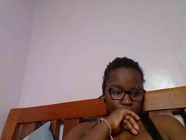 Sweetariah1 webcam