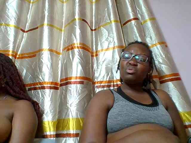 Sweetariah1 webcam