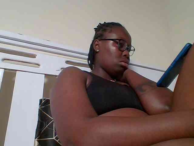 Sweetariah1 webcam