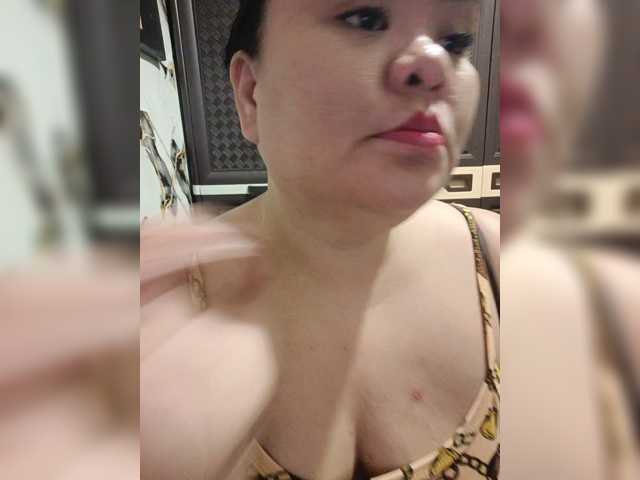 Jecel, live now on BongaCams