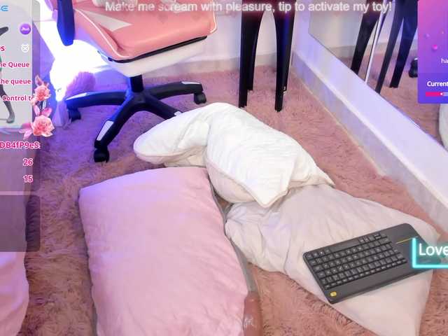 Nami-Molly live cam on BongaCams