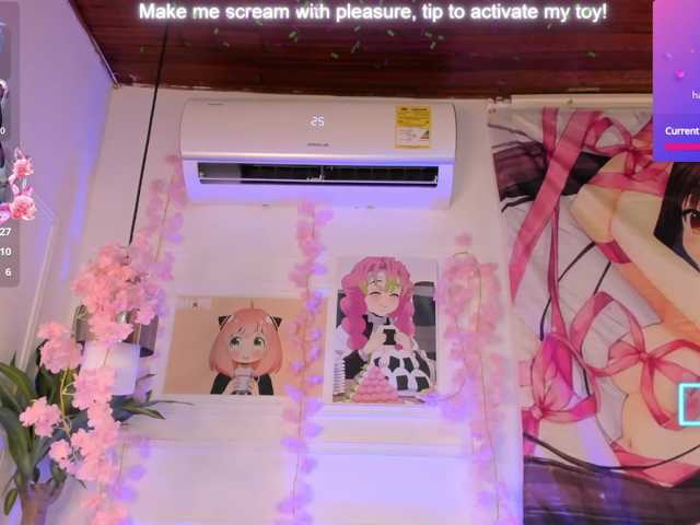 Nami-Molly live cam on BongaCams