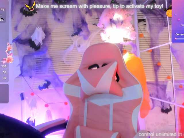 Nami-Molly live cam on BongaCams