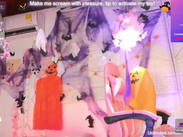 Nami-Molly live cam on BongaCams