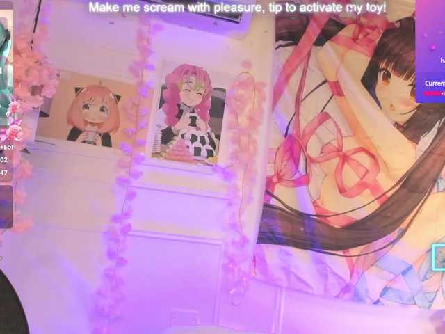 Nami-Molly live cam on BongaCams