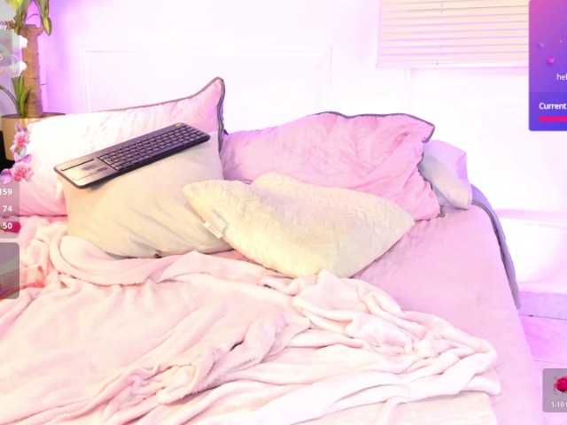 Nami-Molly live cam on BongaCams