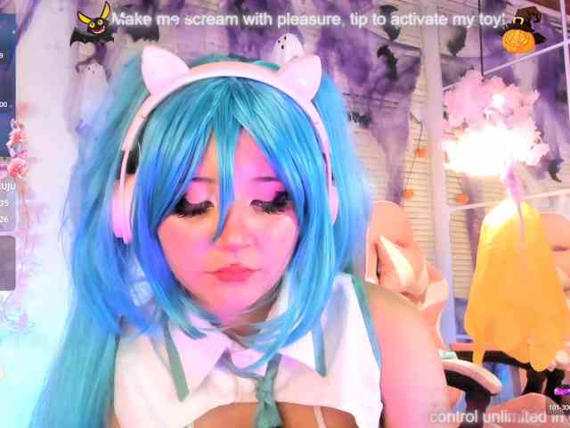 Nami-Molly webcam