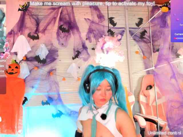 Nami-Molly